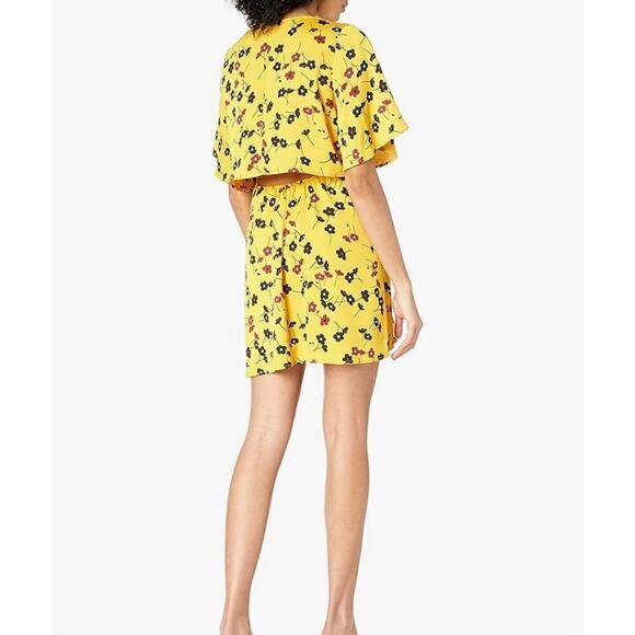 BCBGeneration Floral bow Tie Short Sleeve Dress Yellow Size XXS - Picture 2 of 9
